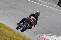 cadwell-park;cadwell-park-photographs;cadwell-trackday-photographs;enduro-digital-images;event-digital-images;eventdigitalimages;peter-wileman-photography;racing-digital-images;trackday-digital-images;trackday-photos